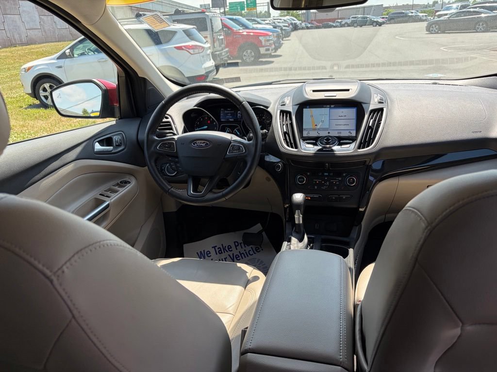Certified 2017 Ford Escape Titanium AWD/4WD image 10