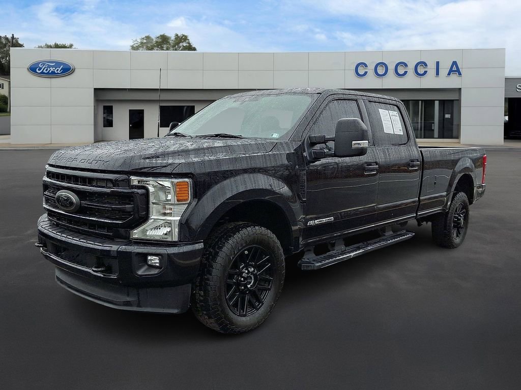 Certified 2022 Ford F350 XLT w/ Black Appearance Package image 1