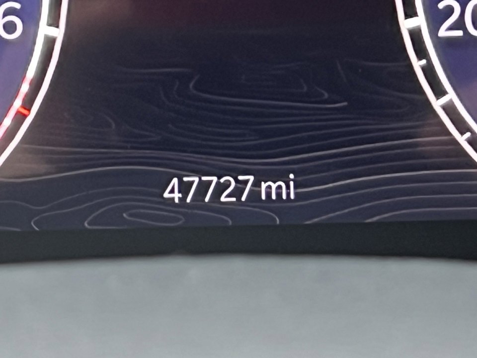 Used 2022 Jeep Grand Cherokee Laredo w/ Luxury Tech Group I image 5