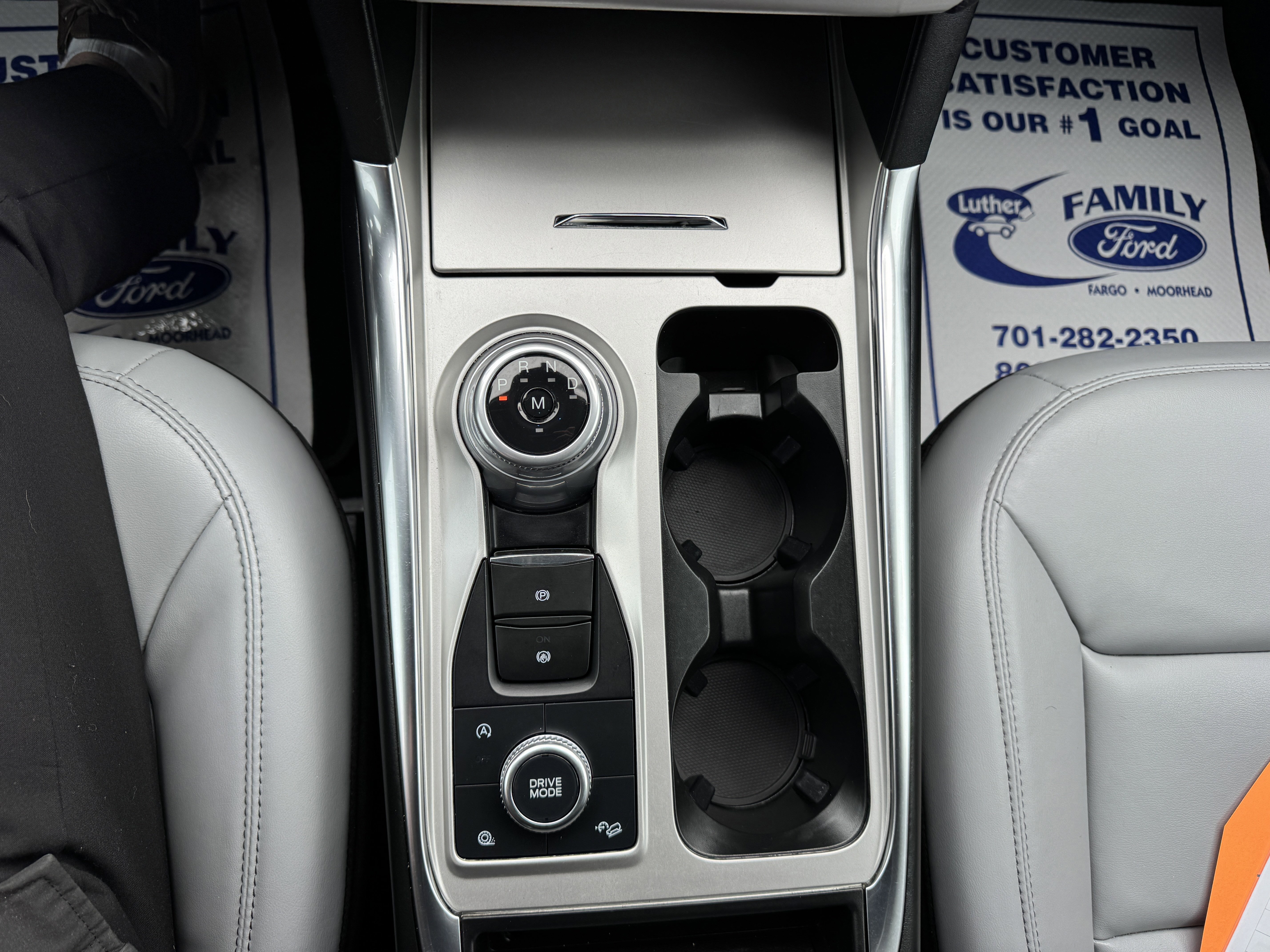 Certified 2021 Ford Explorer XLT w/ Equipment Group 202A image 17