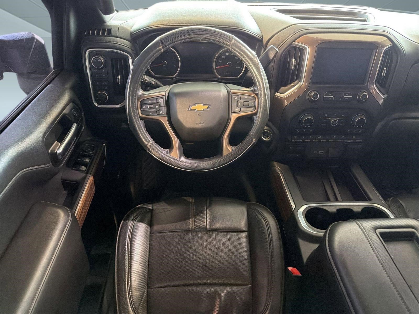 Used 2020 Chevrolet Silverado 2500 High Country w/ Technology Package image 30