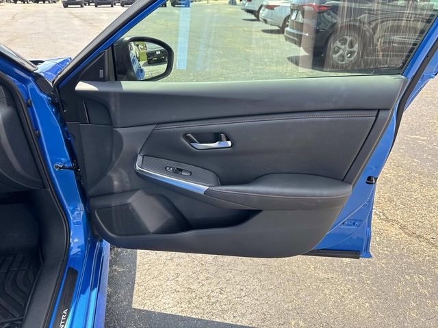 Used 2024 Nissan Sentra SR w/ Lighting Package image 13