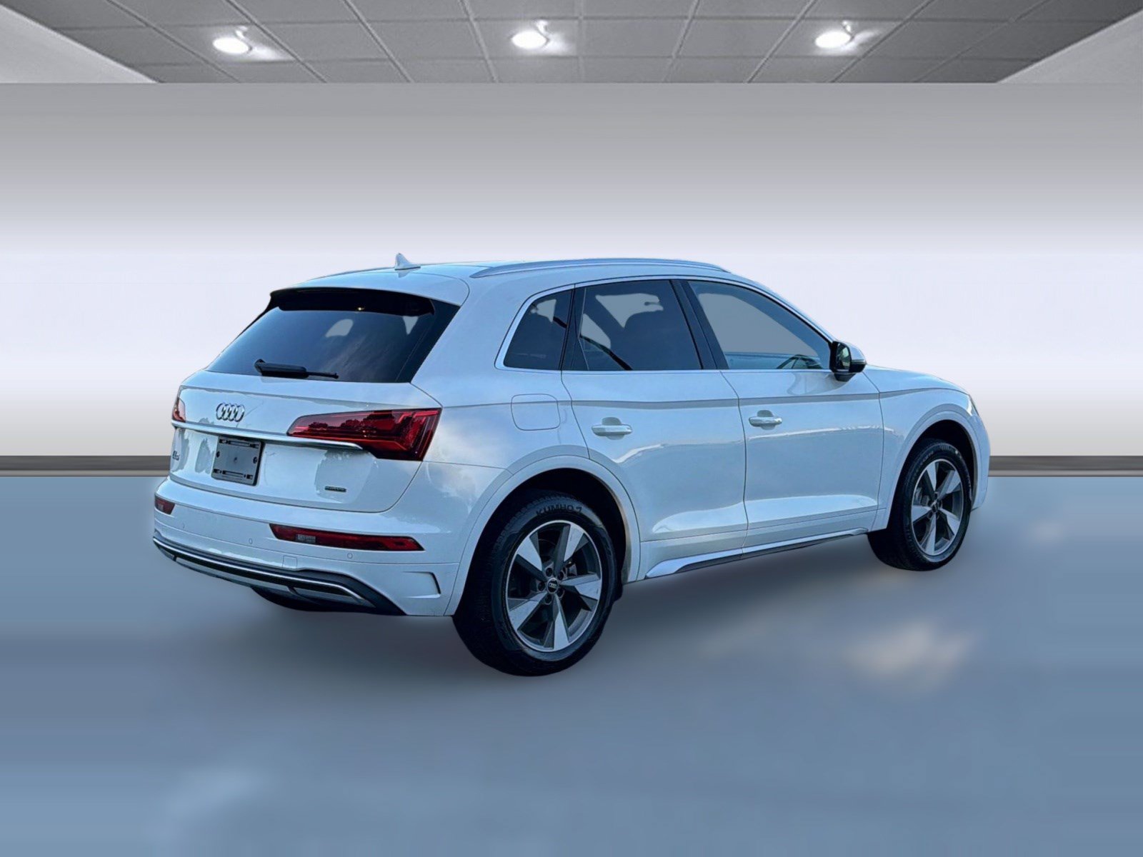 Used 2023 Audi Q5 2.0T Premium w/ Convenience Package AWD/4WD image 9