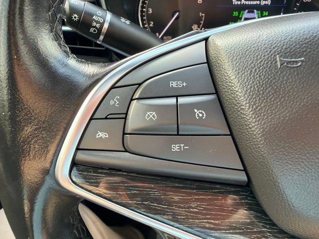Used 2020 Cadillac XT5 Premium Luxury w/ LPO, Floor Liner Package AWD/4WD image 12