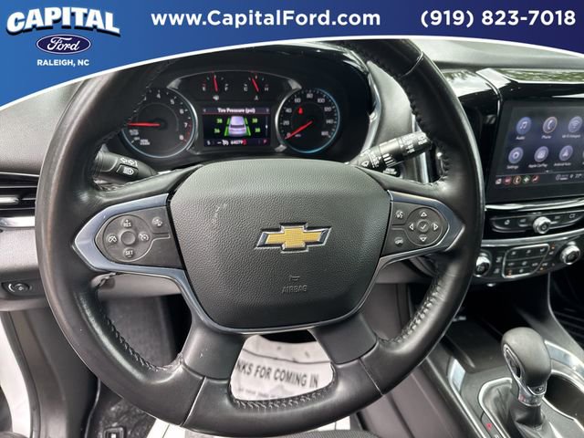 Used 2022 Chevrolet Traverse LT FWD image 24