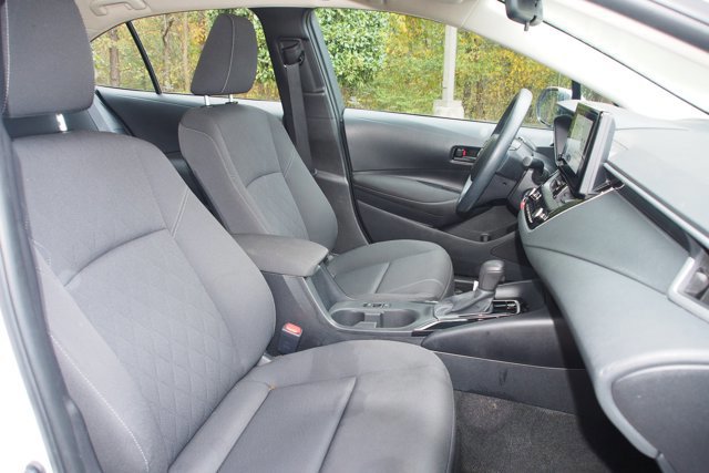 Used 2024 Toyota Corolla LE image 11