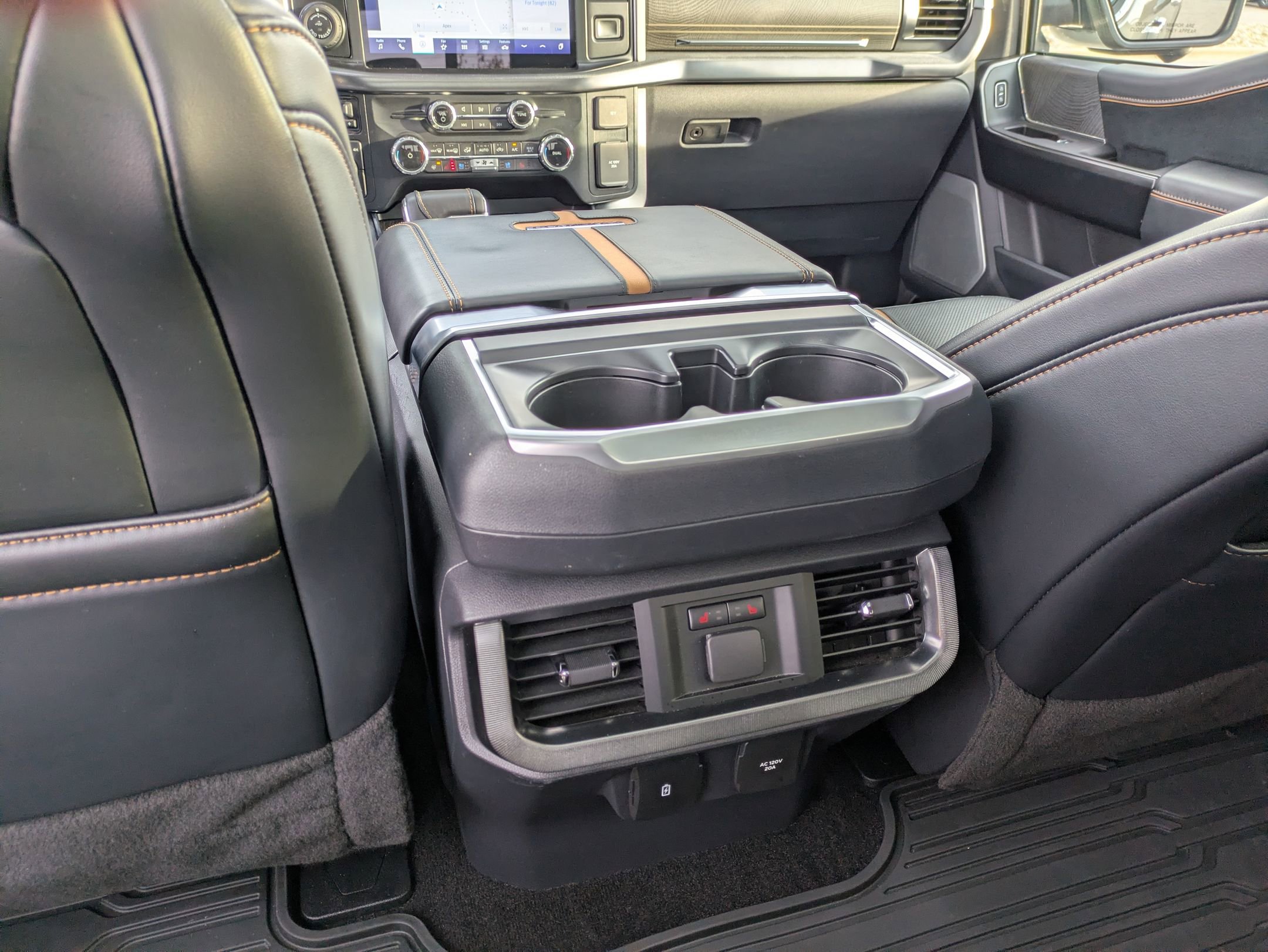 Certified 2022 Ford F150 Platinum w/ Equipment Group 701A High image 34