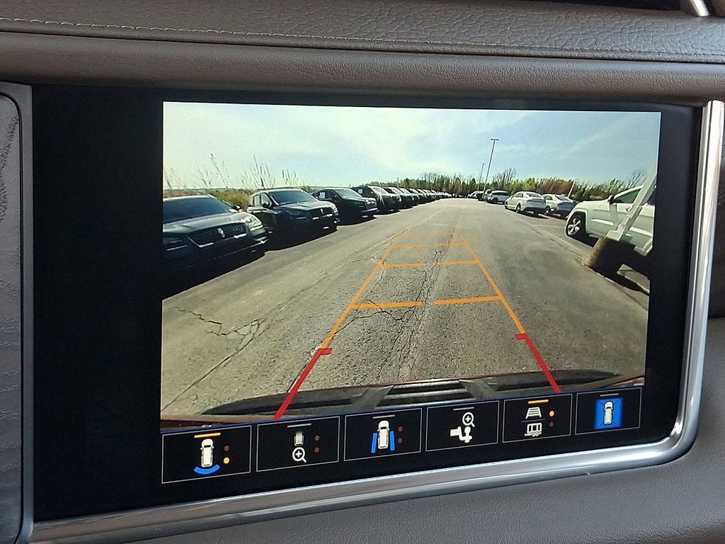 Used 2023 GMC Yukon XL Denali w/ LPO, Floor Liner Package AWD/4WD image 19