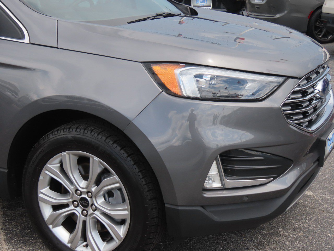 Certified 2023 Ford Edge Titanium AWD/4WD image 6