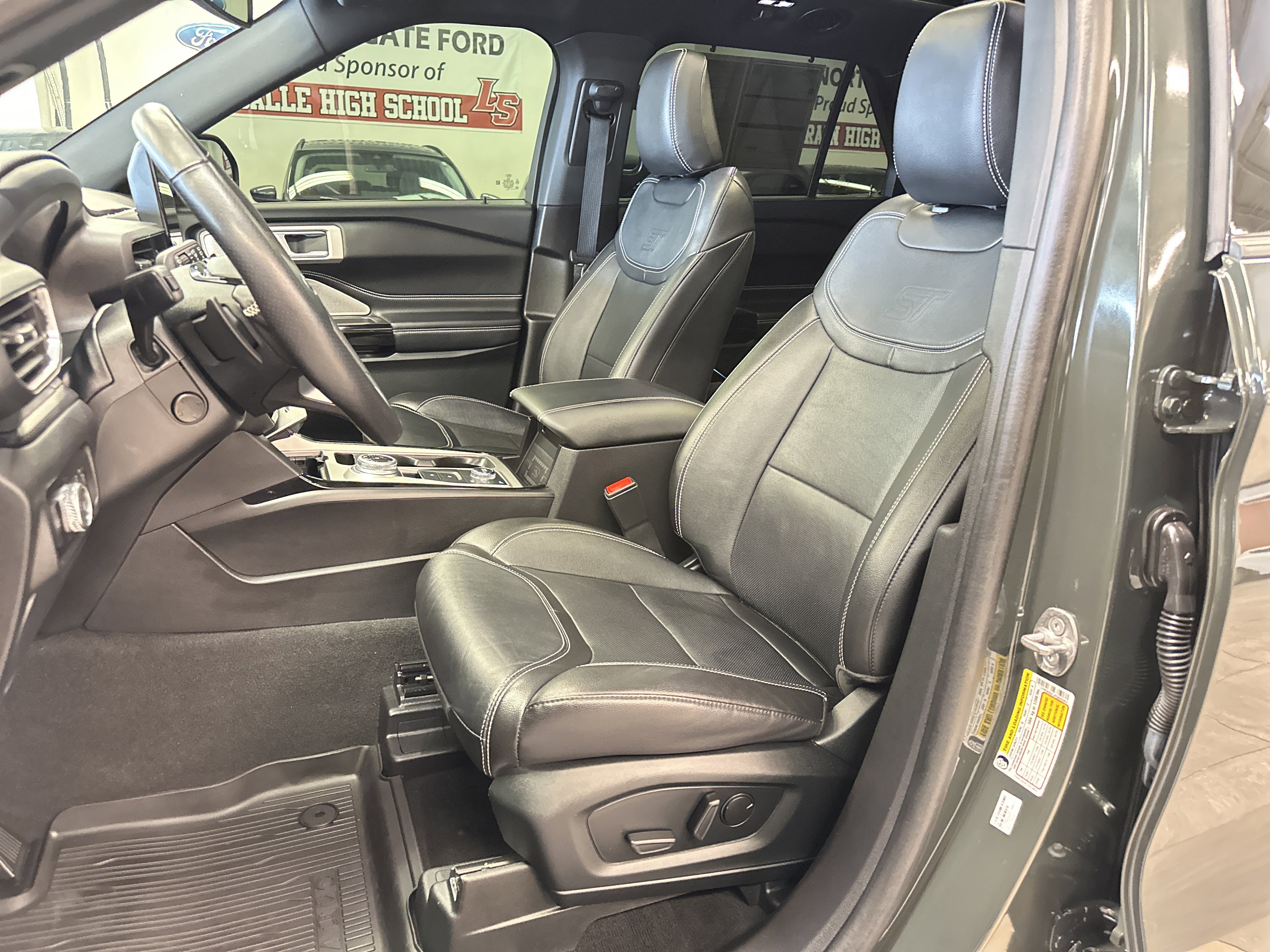 Certified 2023 Ford Explorer ST w/ Equipment Group 401A image 5