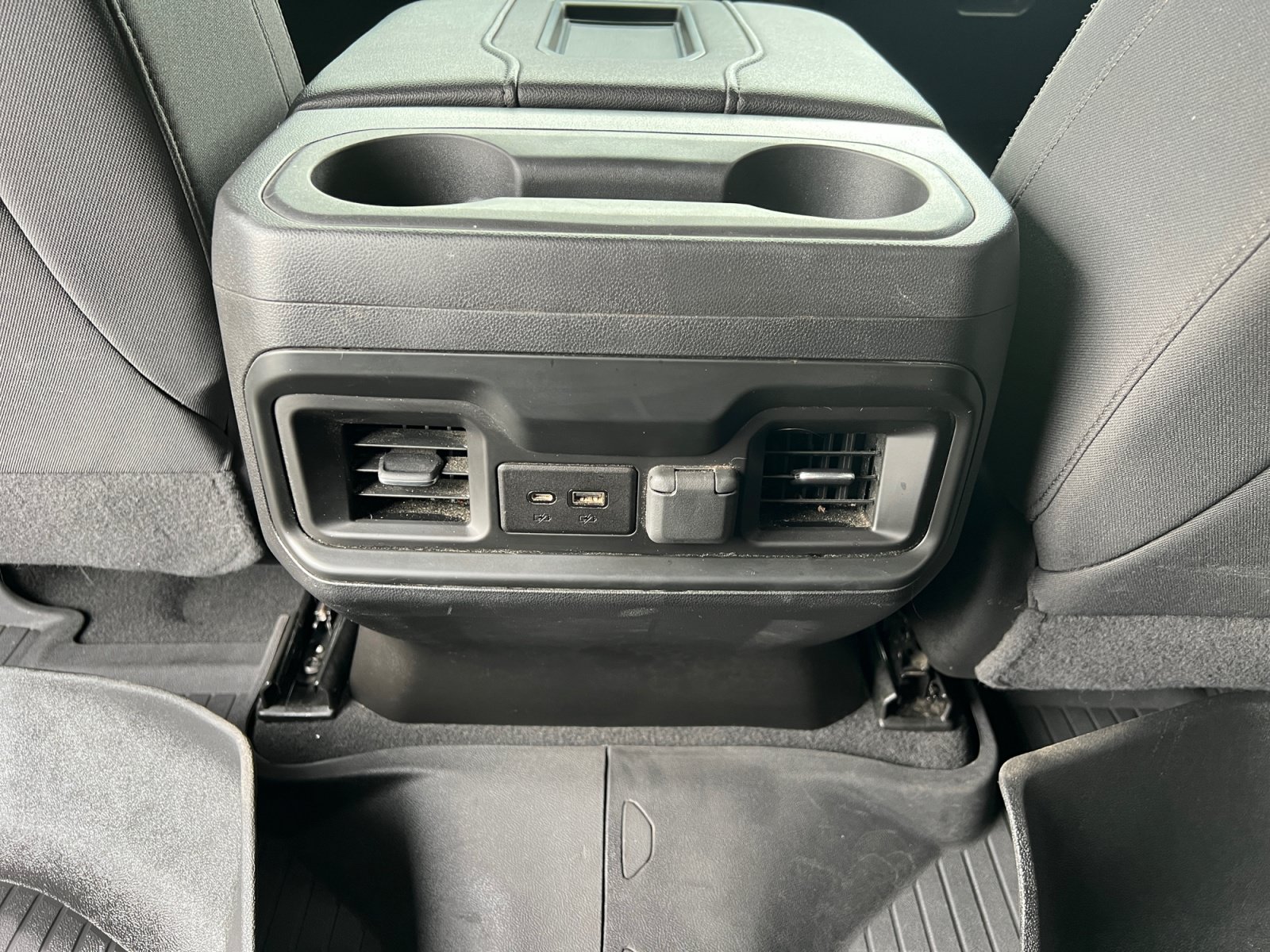 Used 2022 Chevrolet Silverado 1500 LT Trail Boss AWD/4WD image 27