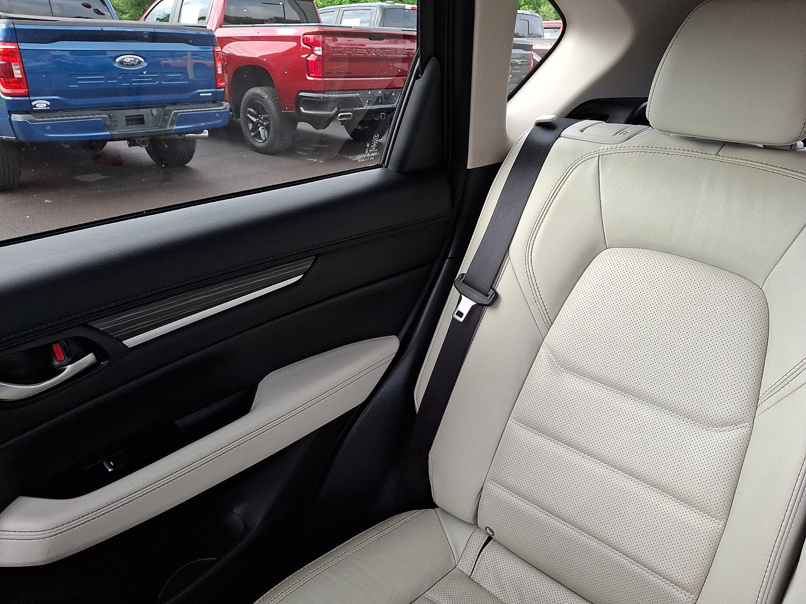 Used 2023 MAZDA CX-5 AWD 2.5 S w/ Premium Package image 18