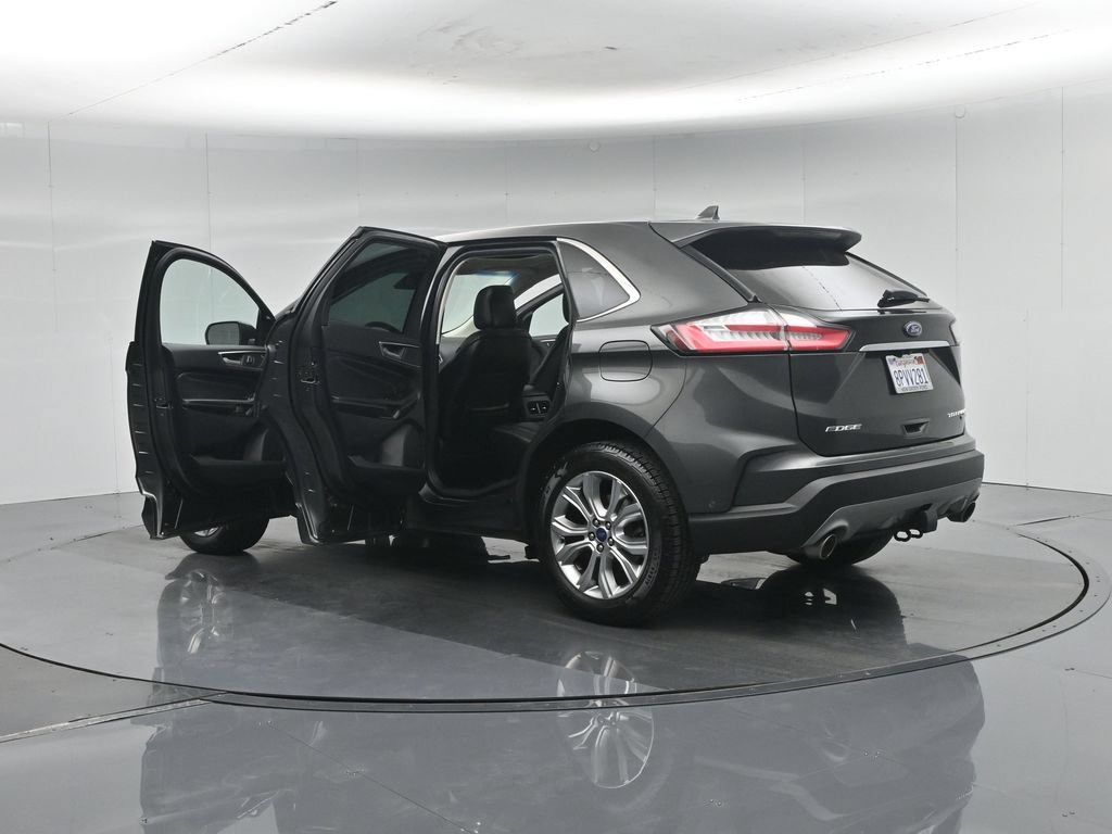 Certified 2020 Ford Edge Titanium w/ Equipment Group 301A AWD/4WD image 37