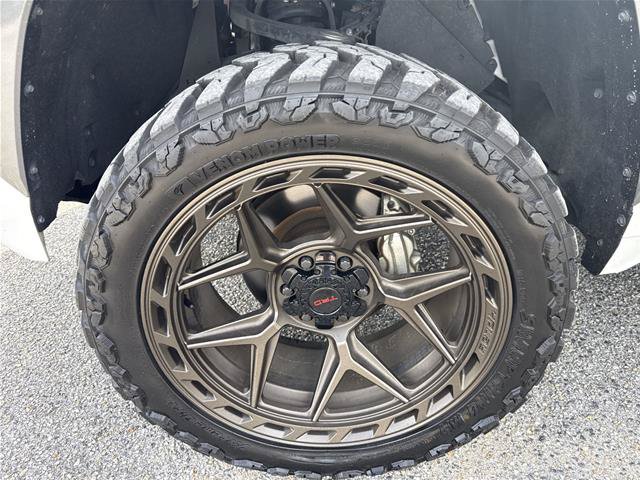 Used 2023 Toyota Tundra Limited AWD/4WD image 33