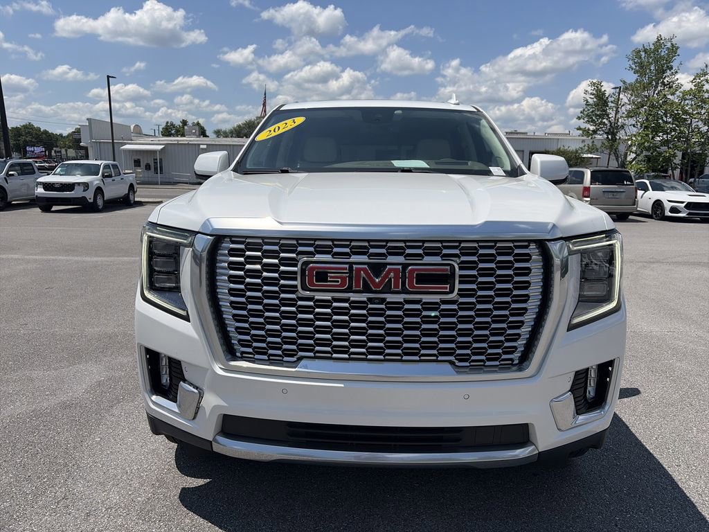 Used 2023 GMC Yukon Denali AWD/4WD image 10