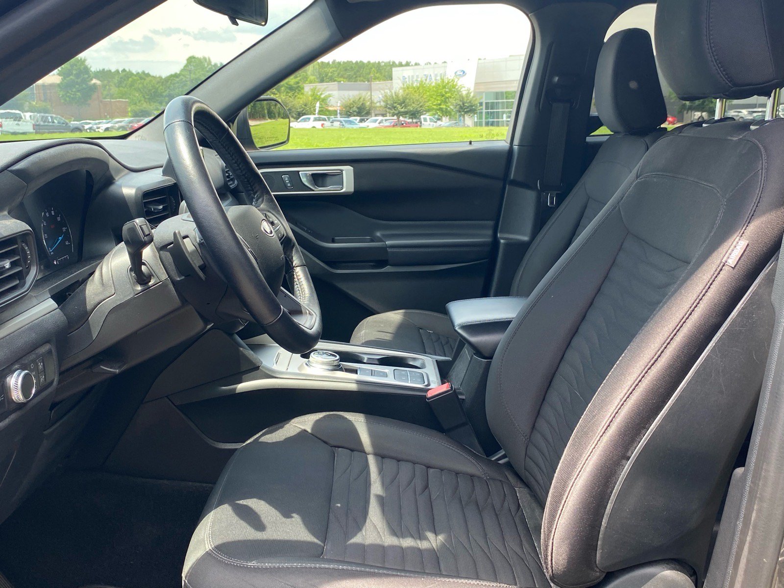 Certified 2020 Ford Explorer XLT w/ Comfort Package RWD image 12