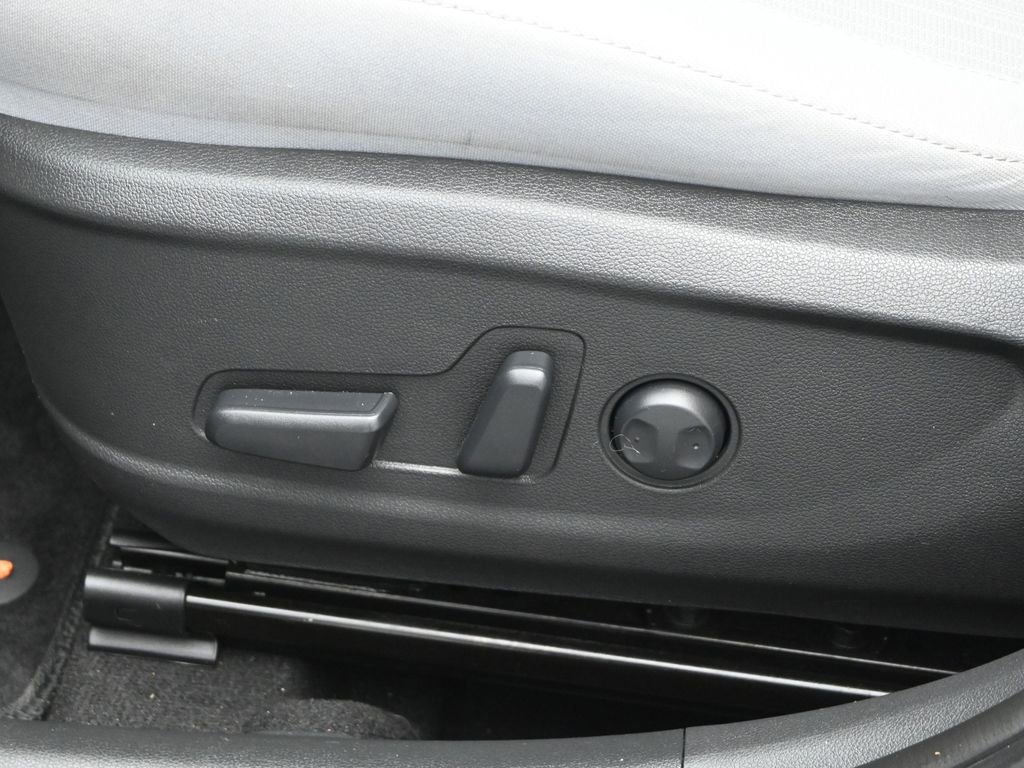 Used 2023 Hyundai Kona SEL image 38