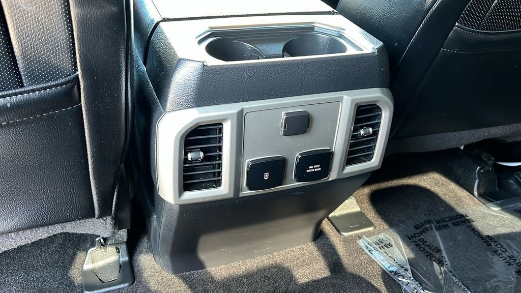 Certified 2018 Ford F250 Lariat w/ Lariat Value Package image 8