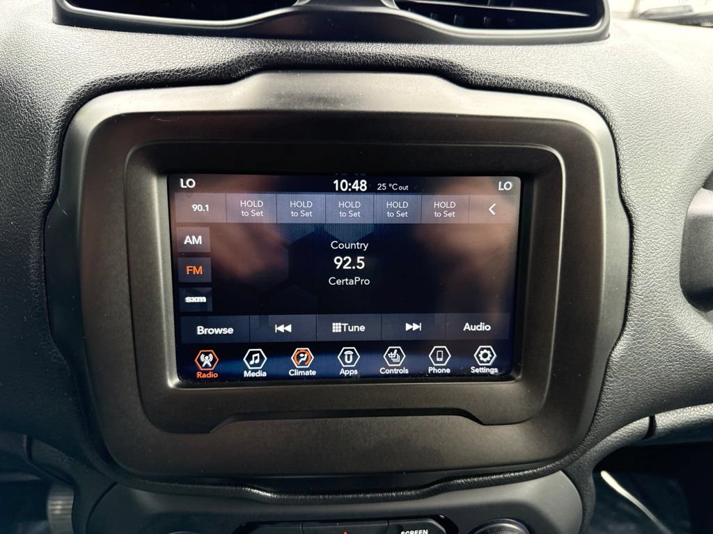Used 2020 Jeep Renegade Latitude w/ Cold Weather Group AWD/4WD image 23