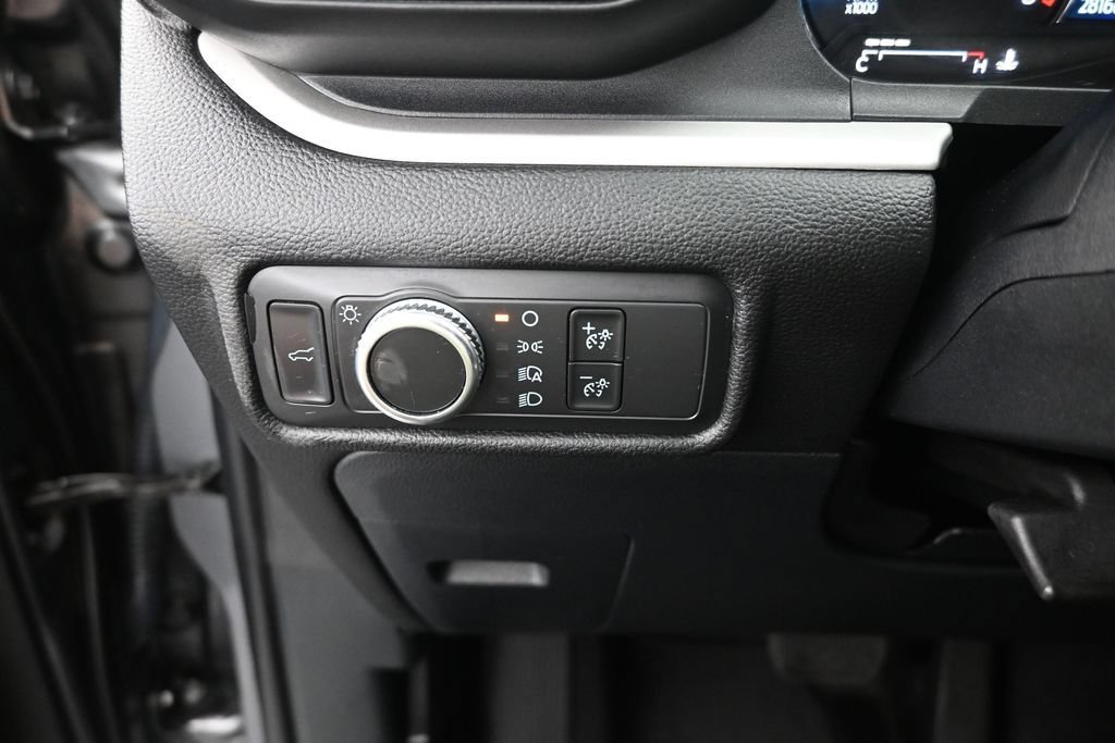 Certified 2021 Ford Explorer XLT RWD image 22