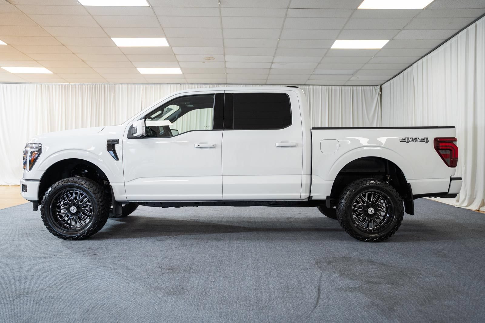 Certified 2025 Ford F150 Lariat AWD/4WD image 4