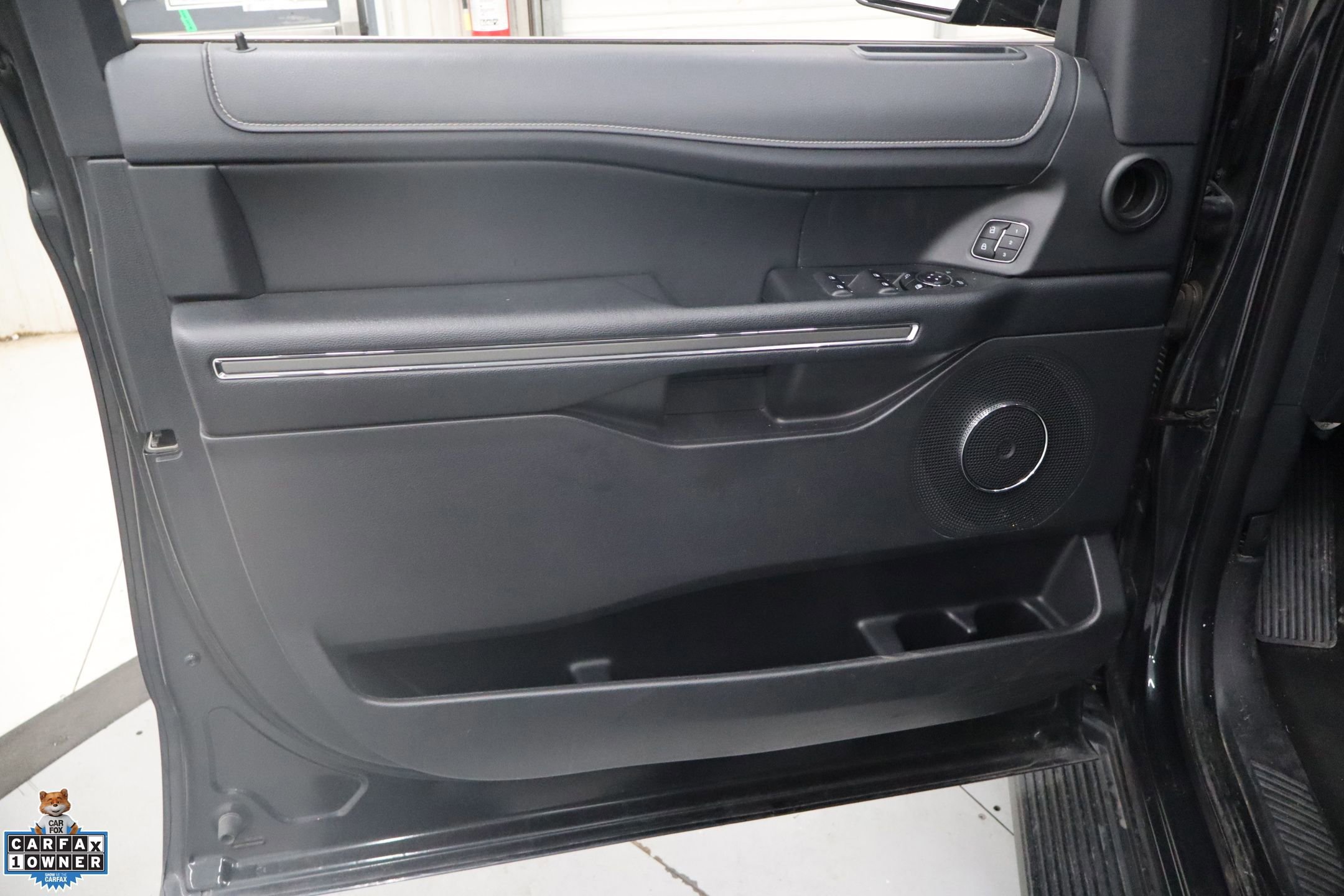 Certified 2024 Ford Expedition Max XLT image 20