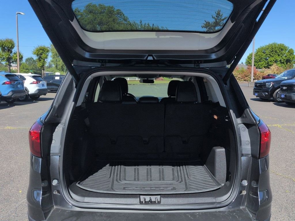 Certified 2019 Ford Escape SEL AWD/4WD image 25