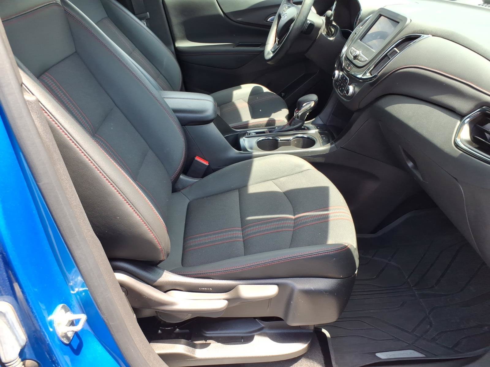 Used 2024 Chevrolet Equinox RS w/ LPO, Floor Liner Package AWD/4WD image 9
