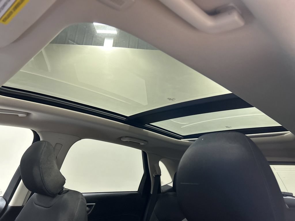Certified 2019 Ford Edge SEL AWD/4WD image 26