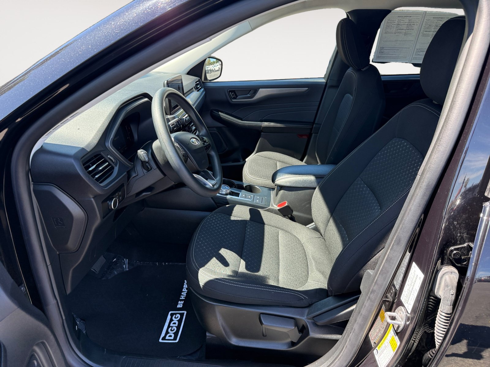 Certified 2025 Ford Escape Active FWD image 10