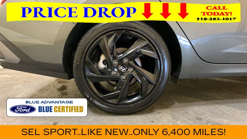 Used 2026 Hyundai Elantra Sport FWD image 14