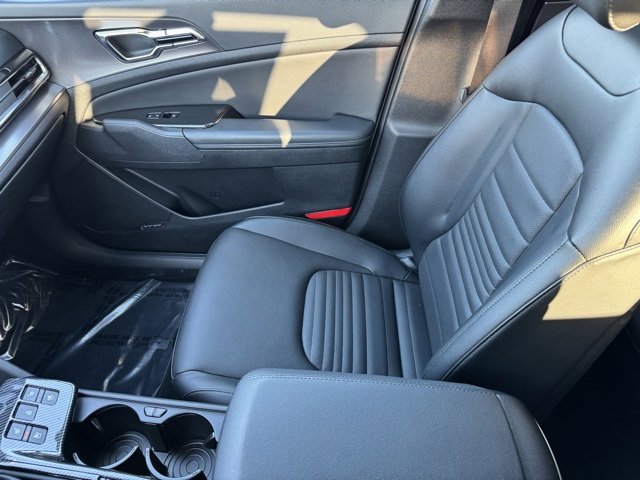 Used 2024 Kia Sportage SX image 30