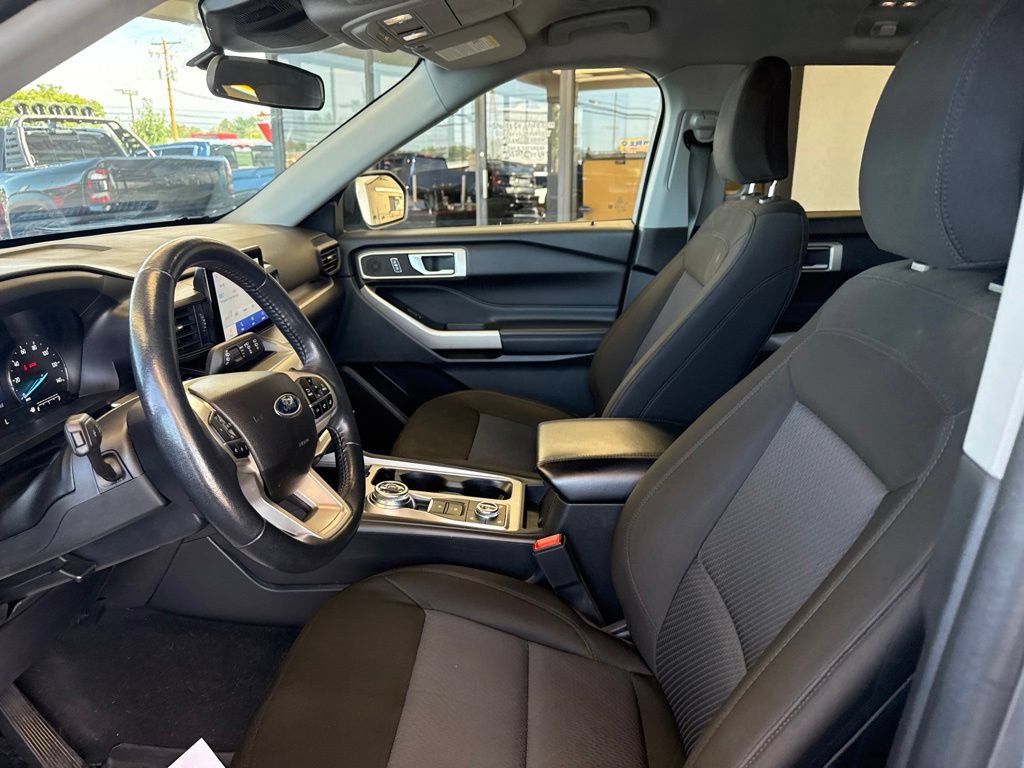 Certified 2023 Ford Explorer XLT AWD/4WD image 13