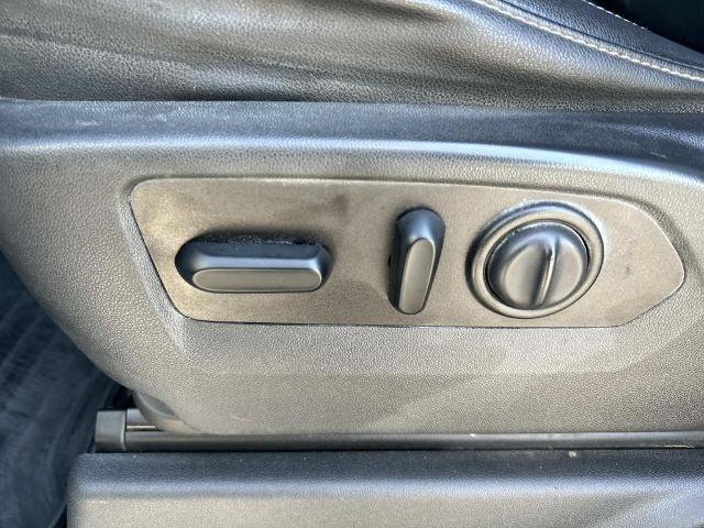 Used 2021 Chevrolet Silverado 1500 LTZ AWD/4WD image 28