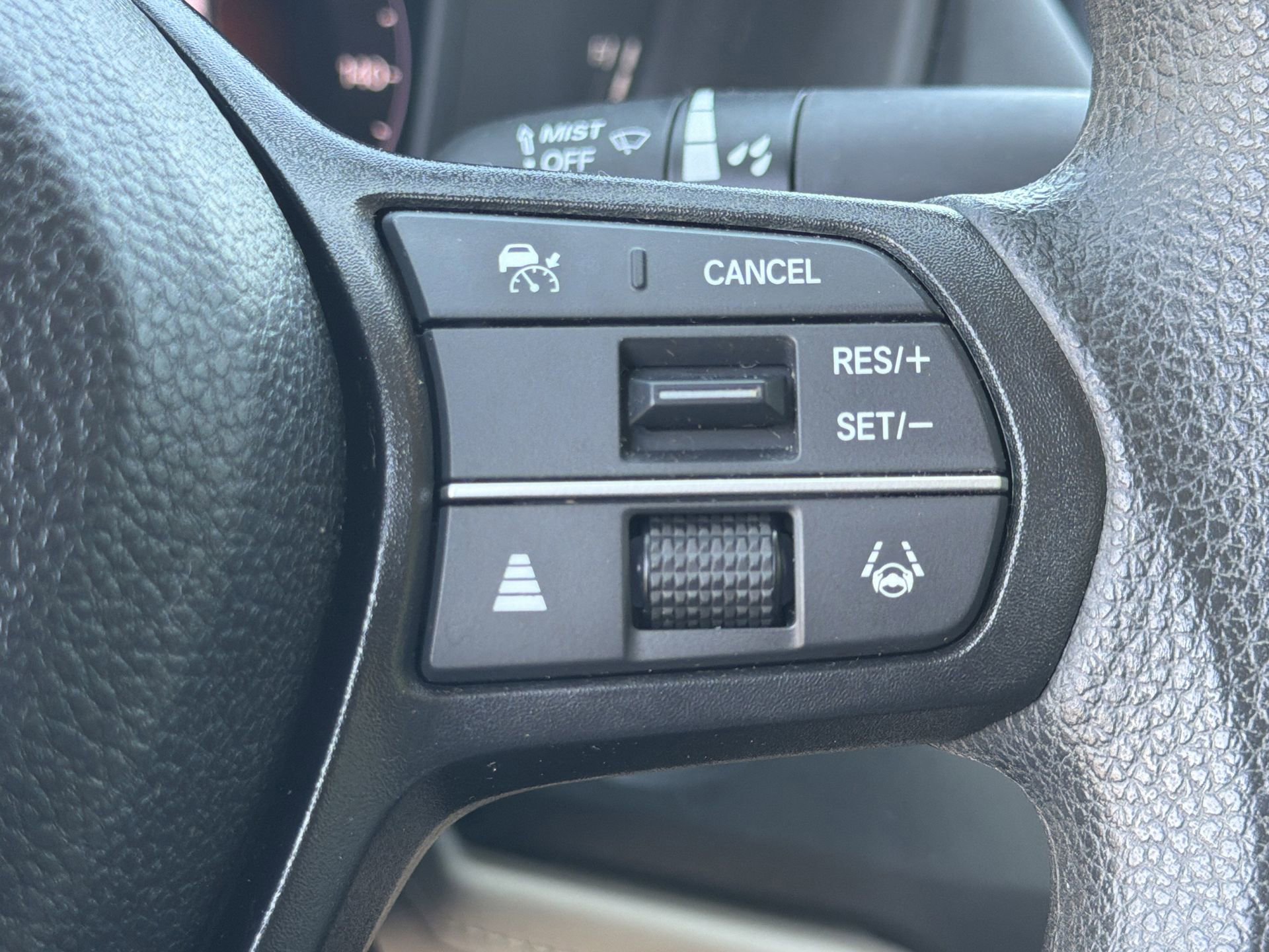 Used 2025 Honda Accord LX image 9