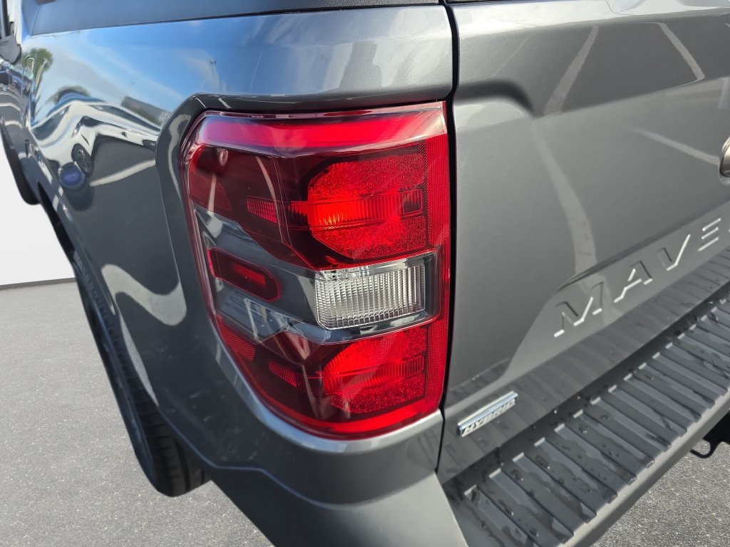 Certified 2023 Ford Maverick XLT w/ XLT Luxury Package FWD image 27