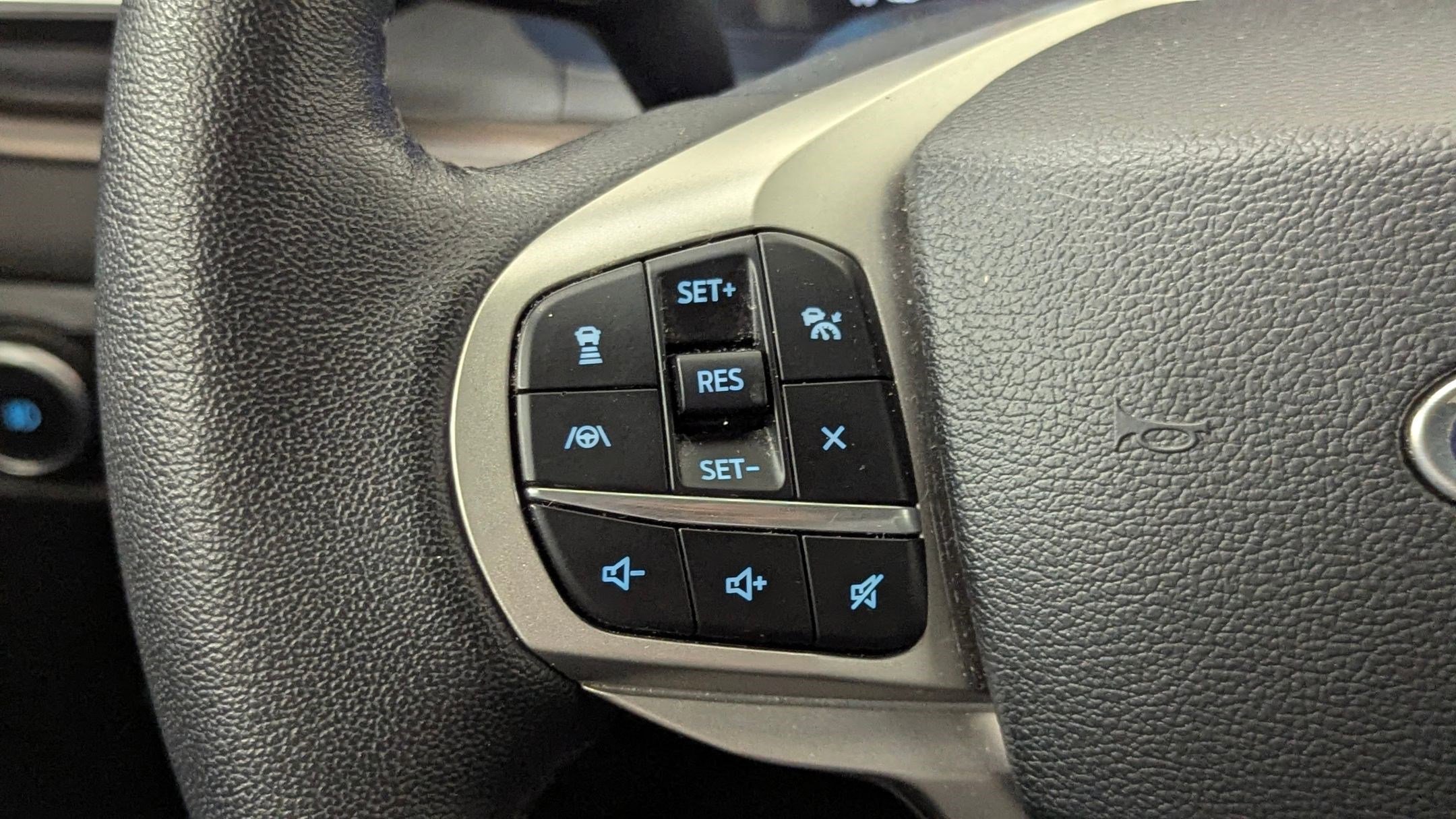 Certified 2024 Ford Explorer Limited image 16