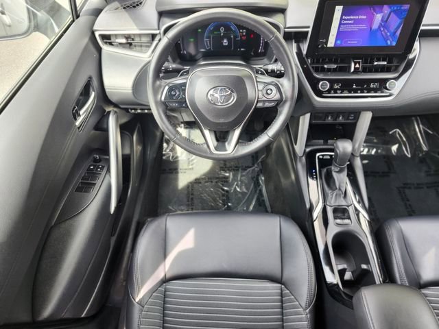 Used 2024 Toyota Corolla Cross AWD Hybrid w/ Convenience Package image 13