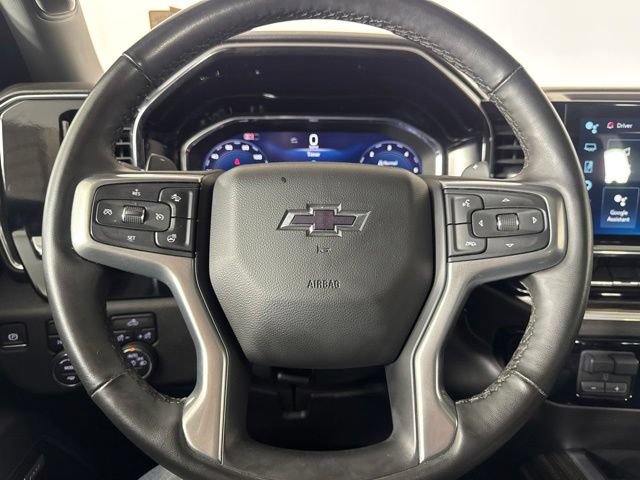 Used 2025 Chevrolet Silverado 1500 RST w/ Redline Edition AWD/4WD image 18