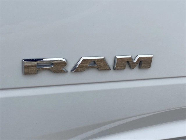 Used 2024 RAM 3500 Big Horn image 15