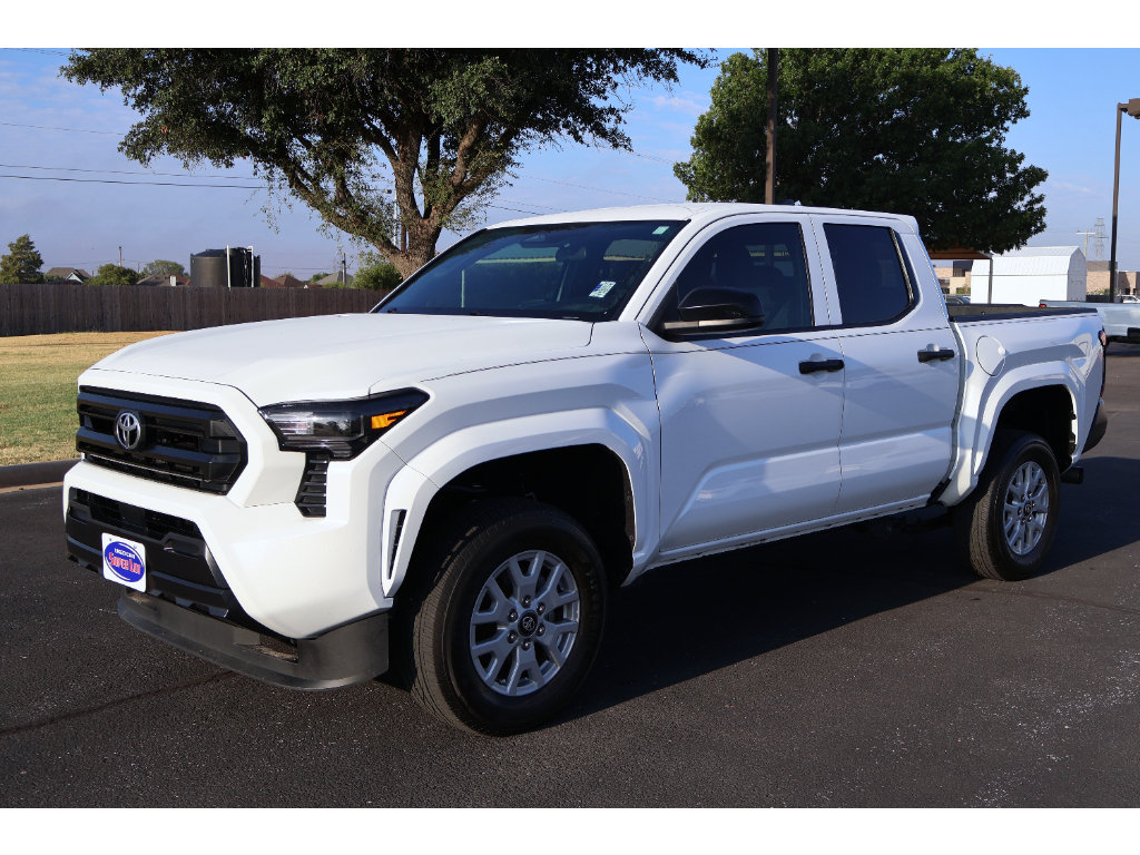Used 2024 Toyota Tacoma SR RWD image 7