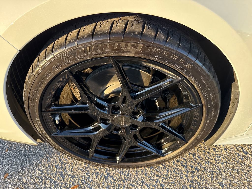 Used 2023 Chevrolet Corvette Stingray Preferred Conv w/ Chrome Exterior Badge Package image 13