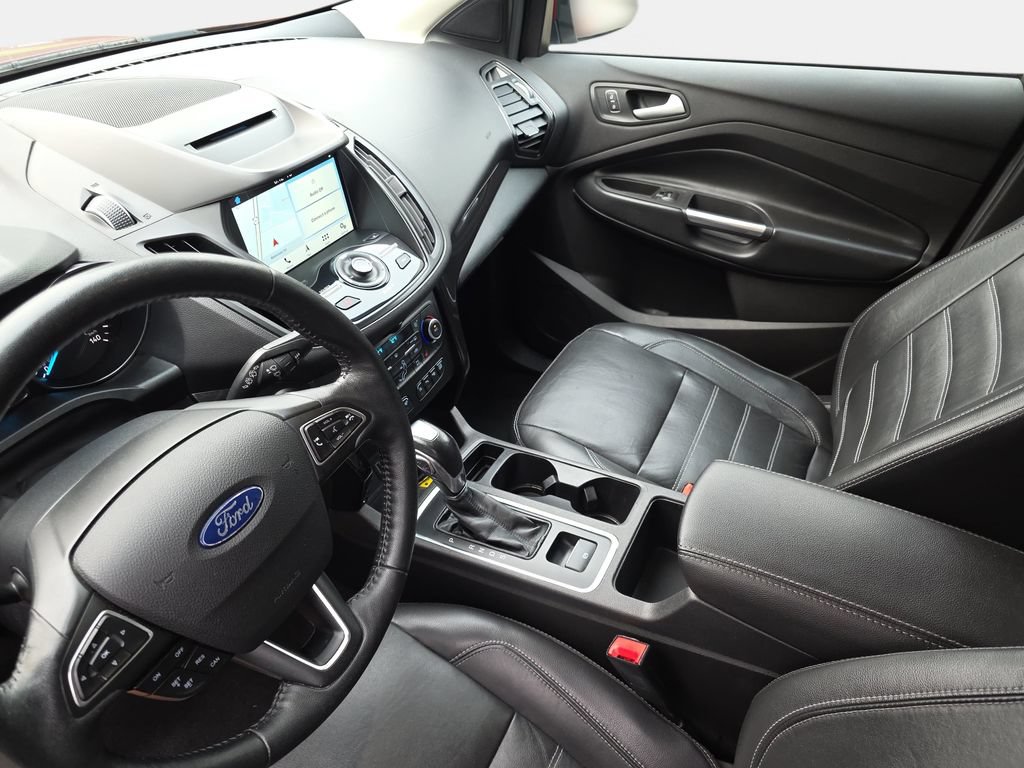 Certified 2018 Ford Escape Titanium AWD/4WD image 23