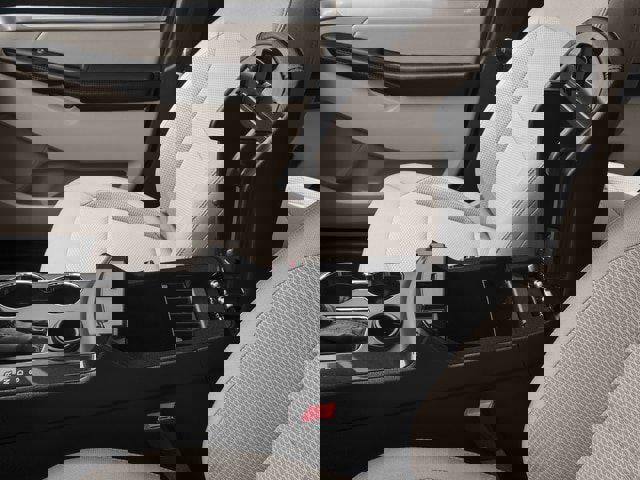 Certified 2017 Ford Explorer XLT w/ Equipment Group 202A image 15