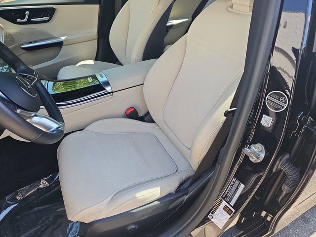 Used 2022 Mercedes-Benz C 300 4MATIC Sedan image 15