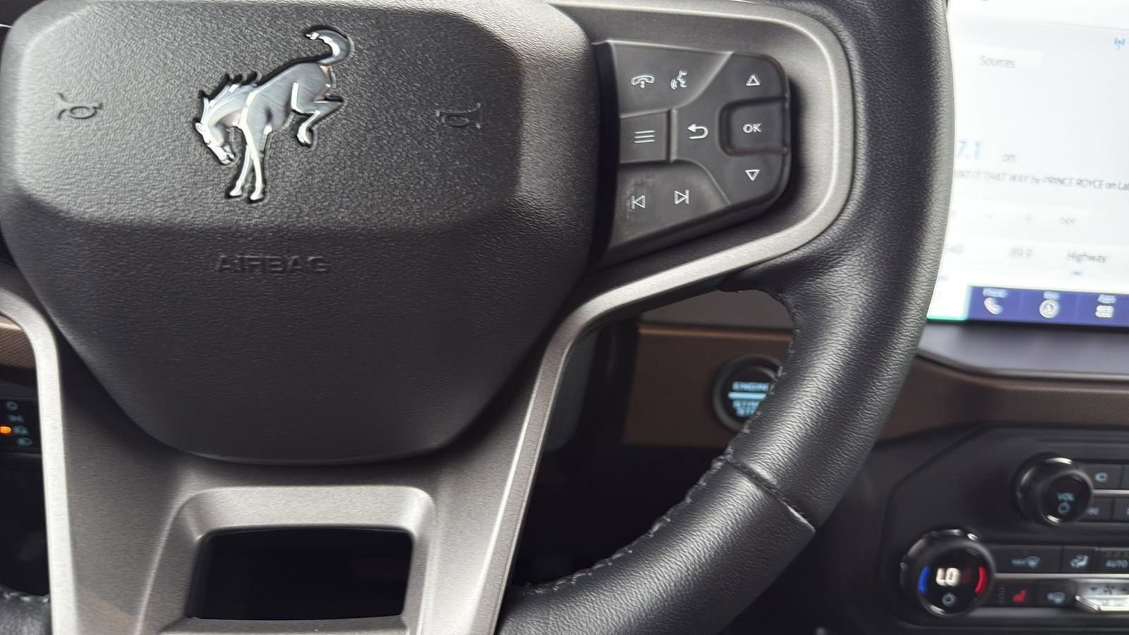 Certified 2023 Ford Bronco Outer Banks image 16