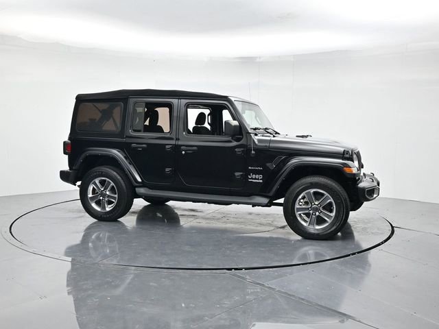 Used 2022 Jeep Wrangler Unlimited Sahara image 3