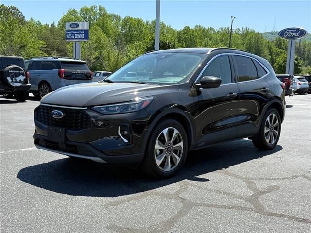 Certified 2023 Ford Escape Platinum AWD/4WD image 8