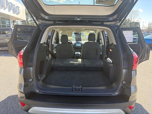 Certified 2019 Ford Escape SE image 30