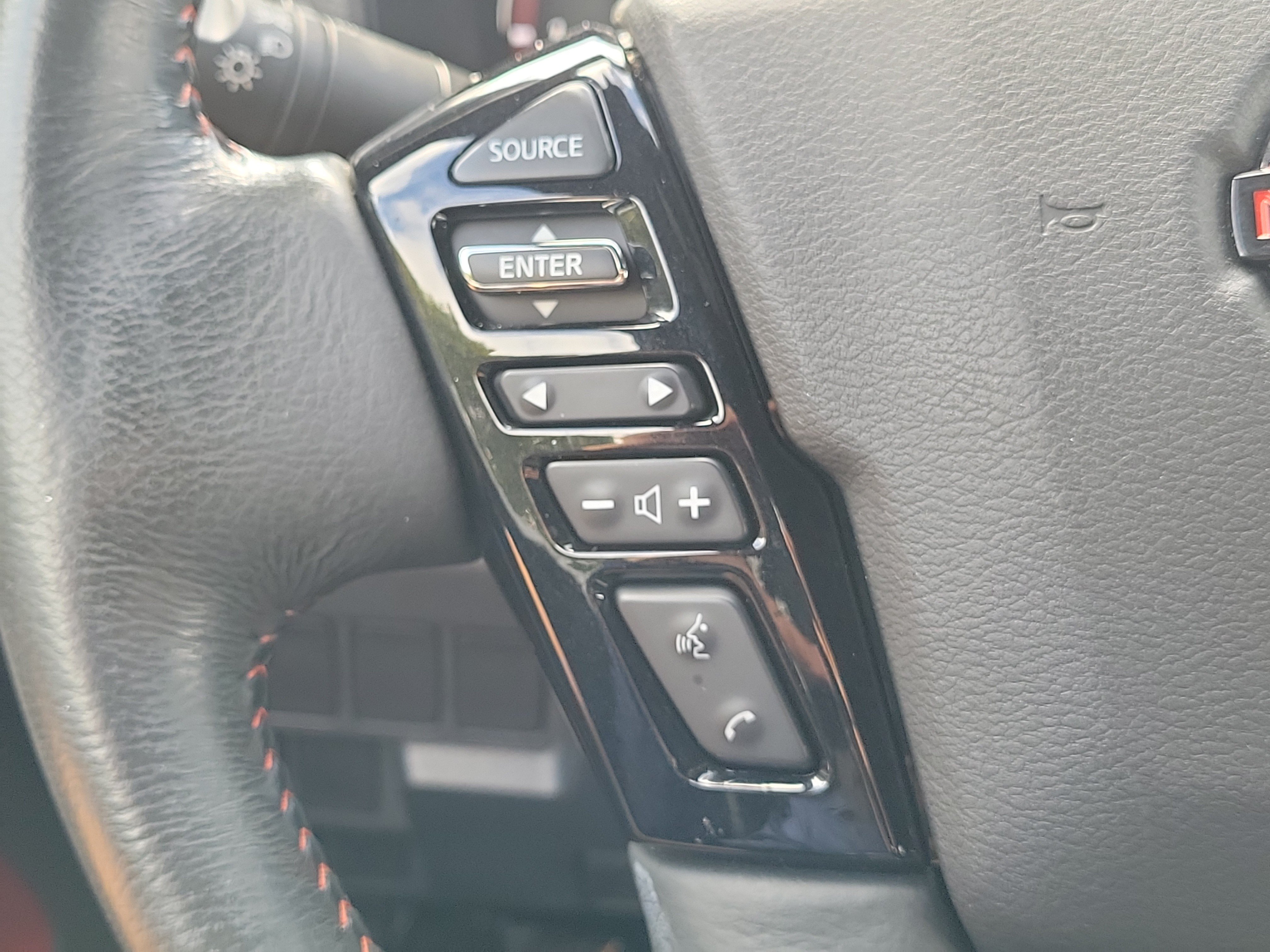 Used 2023 Nissan Frontier Pro-X w/ Technology Package RWD image 20